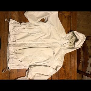 Women’s north face wind breaker. White